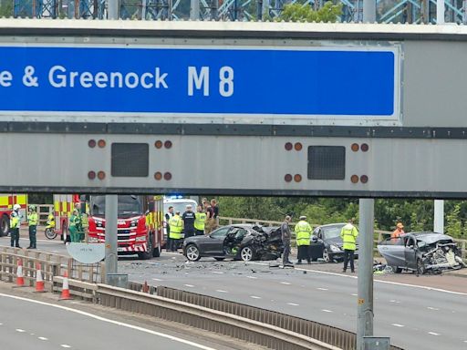 Emergency crews race to ongoing incident as part of Glasgow's M8 'closed'