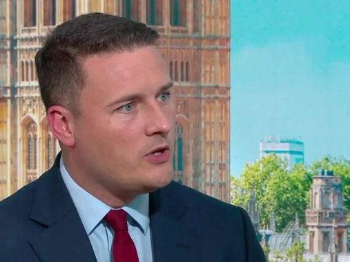 Wes Streeting to enter formal talks with junior doctors in bid to end strikes