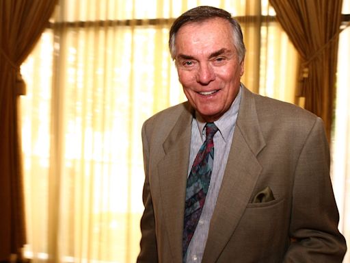 Peter Marshall, 'Hollywood Squares' host, dead at 98