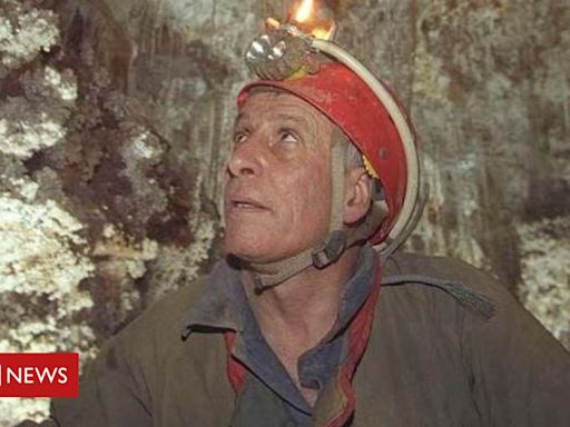 O que é o tempo? O que cientista que morou em caverna no escuro e sem saber as horas revelou