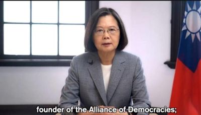 蔡英文：無任何脅迫動搖台灣走向世界 賴清德：不預設任何前提下與中國對話