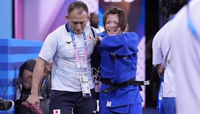 JO 2024: en images, la détresse de la judokate japonaise Uta Abe après son élimination