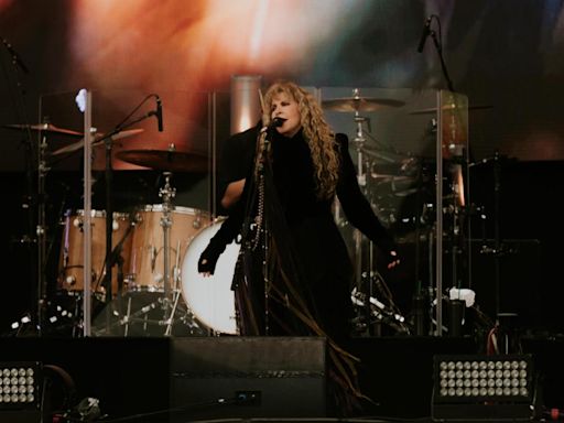 Stevie Nicks surprises crowd by bringing out Harry Styles in London BST show