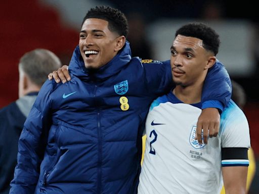 Trent Alexander-Arnold makes Real Madrid gesture as Liverpool star is spotted with Jude Bellingham