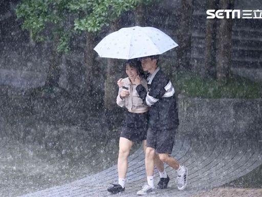 快訊／雨勢升級！南投縣豪雨特報 北北基10縣市防大雨