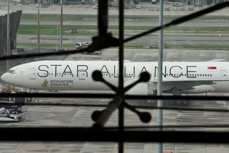 Singapore Air drops meal service when seatbelt sign on after deadly turbulence