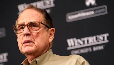 White Sox owner Jerry Reinsdorf pens letter to fans on 'embarrassing season': 'You all deserved better'