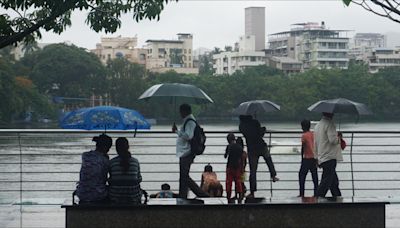 Mumbai to continue receiving moderate rain