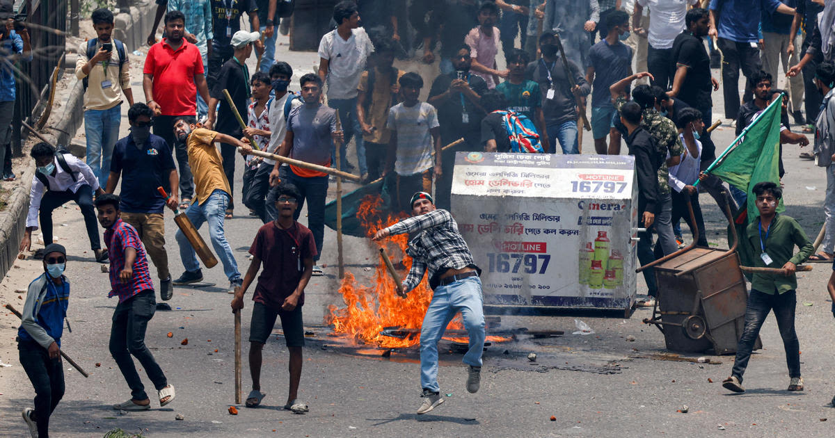 U.S. travel advisory level to Bangladesh raised after police impose "shoot-on-sight" curfew amid protests