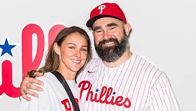 Jason Kelce Reveals His and Wife Kylie Kelce's Favorite Romantic Comedy: 'I Love That Movie'