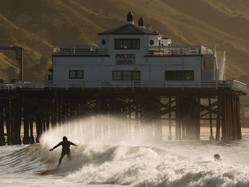 Avoid the bacteria-tainted water at these Southern California beaches this holiday weekend