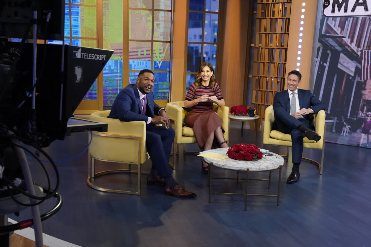 'GMA's Michael Strahan and Whit Johnson Surprise Cohosts on-Air With 'Sweet' Gesture