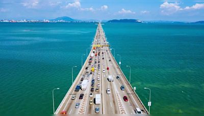 World's most impressive sea bridges