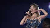 Fans Say New Clip of Taylor Swift's Mid-Concert Break 'Feels Illegal to See'