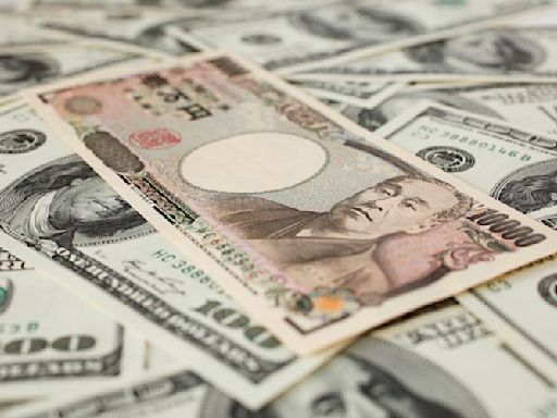 Japanese Yen extends gains as traders expect BoJ to raise interest rates