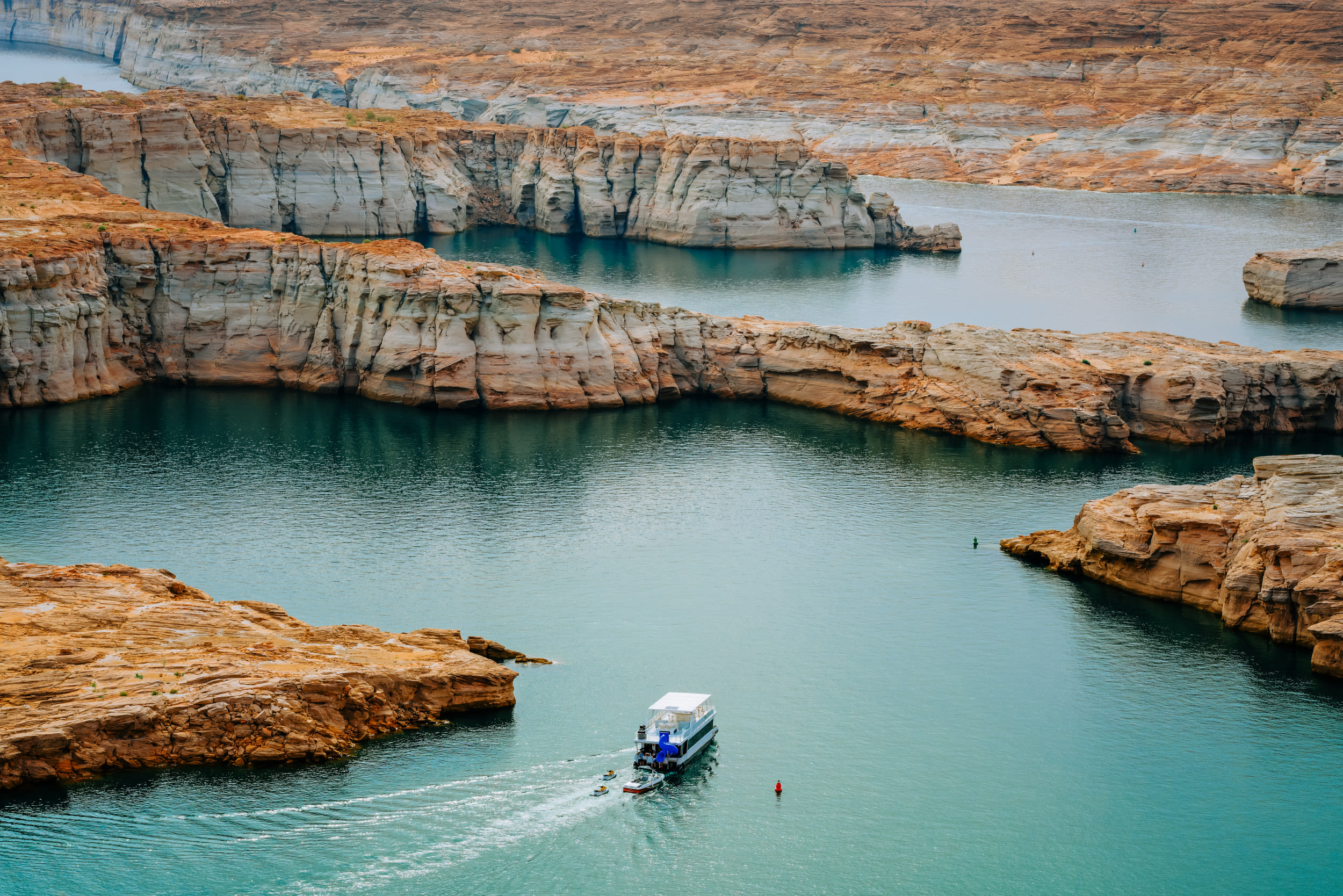 Lake Powell water hits highest level in three years