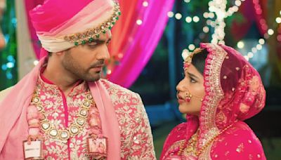 Yeh Rishta Kya Kehlata Hai Written Update September 25: Vidya curses Armaan and Abhira; Newlyweds to leave Poddar house?