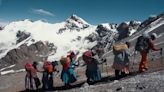 Las 'Cholitas' escaladoras de Bolivia visitan España: "Nacimos en respuesta a la discriminación hacia mujeres indígenas"