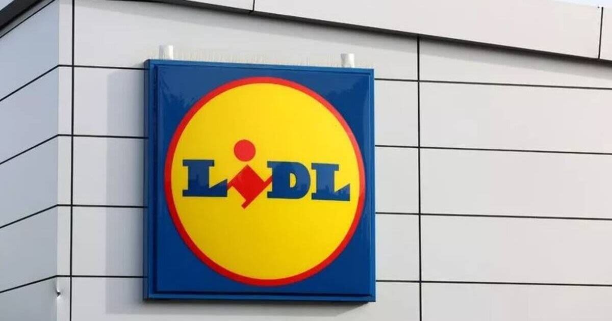 Wine expert recommends three bottles you can buy from Lidl for less than £5