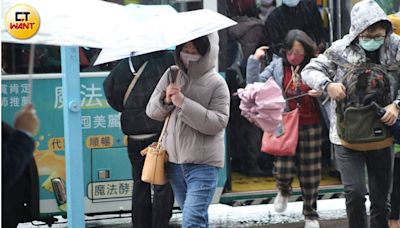 11縣市遭雨彈強襲 氣象署提醒這2天「雨比今天大」