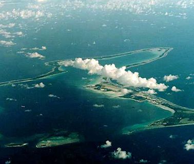 Senior Tories demand answers over Chagos Islands 'surrender'