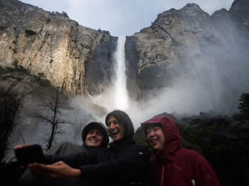 Yosemite National Park: $32 million in new upgrades renovate famed waterfall area, construct new visitor center