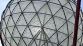 Así era como funcionaba la esfera de la Expo 92 para refrescar a los visitantes