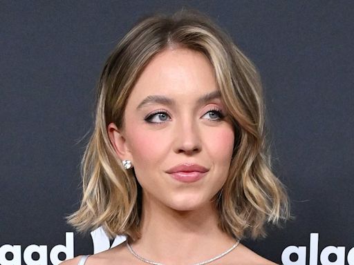 Sydney Sweeney holds her own alongside Jude Law and Vanessa Kirby