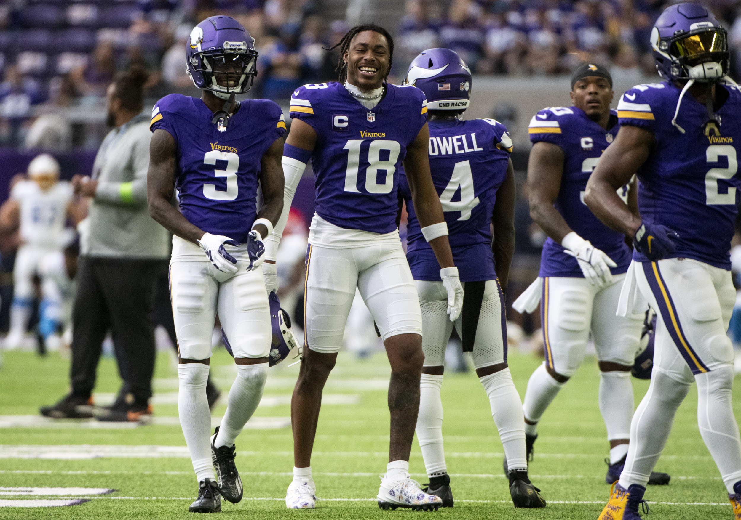 Vikings Star Wide Receiver Carted Off Field With Apparent Leg Injury