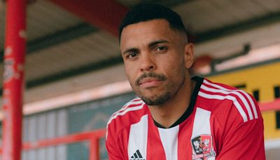 Exeter City sign striker Josh Magennis on one-year deal