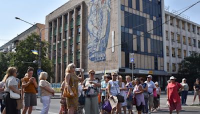 Exlegisladora ucraniana es presuntamente asesinada, mientras civiles mueren en ataques aéreos rusos