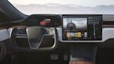 為駕駛安全著想，Tesla 宣布不再支援電動車遊玩 Steam 功能