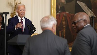 Biden quips to SC women’s basketball team: ‘I work for Jim Clyburn’