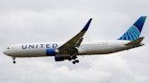 Avión de United Airlines pierde una rueda durante despegue en Los Angeles