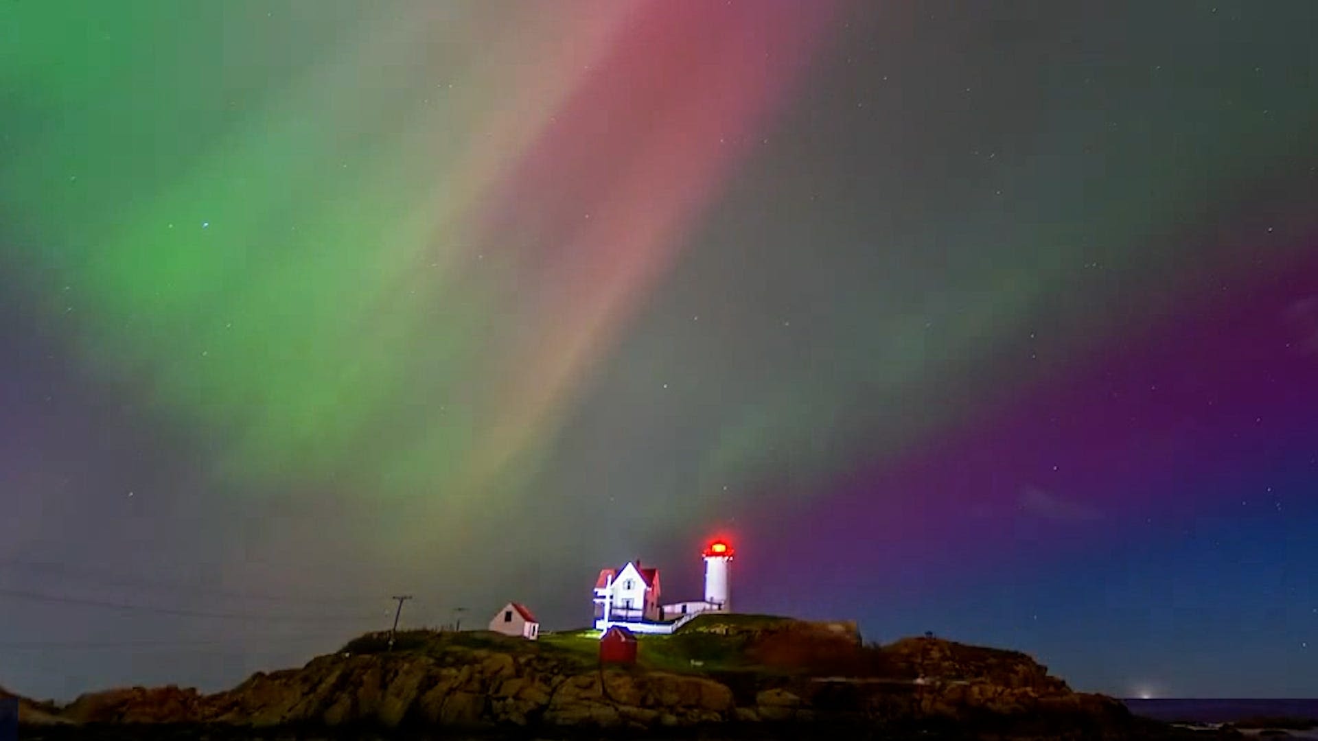Taking photos of the northern lights with your smartphone? Tips to get the best picture