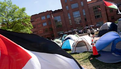 Estudiantes propalestinos volvieron a acampar en Washington tras ser desalojados