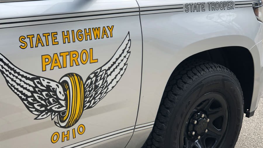 Geauga County deputy, other driver injured after 3-vehicle crash: OSHP