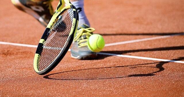 Sports in brief: Locals advance in tennis playoffs