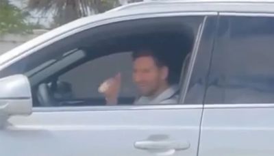 El diálogo entre Messi y un fanático argentino que se lo cruzó con el auto en Miami: “Gracias por ser la mejor persona”