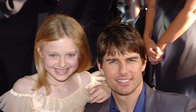 El motivo por el que Tom Cruise le hace un regalo a Dakota Fanning en su cumpleaños desde hace 20 años