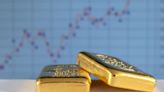 Gold bars and coins vs. gold stocks: Which is better for investors right now?