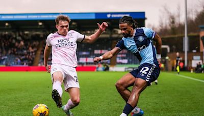 Wycombe Wanderers favourite extends deal to remain at Adams Park