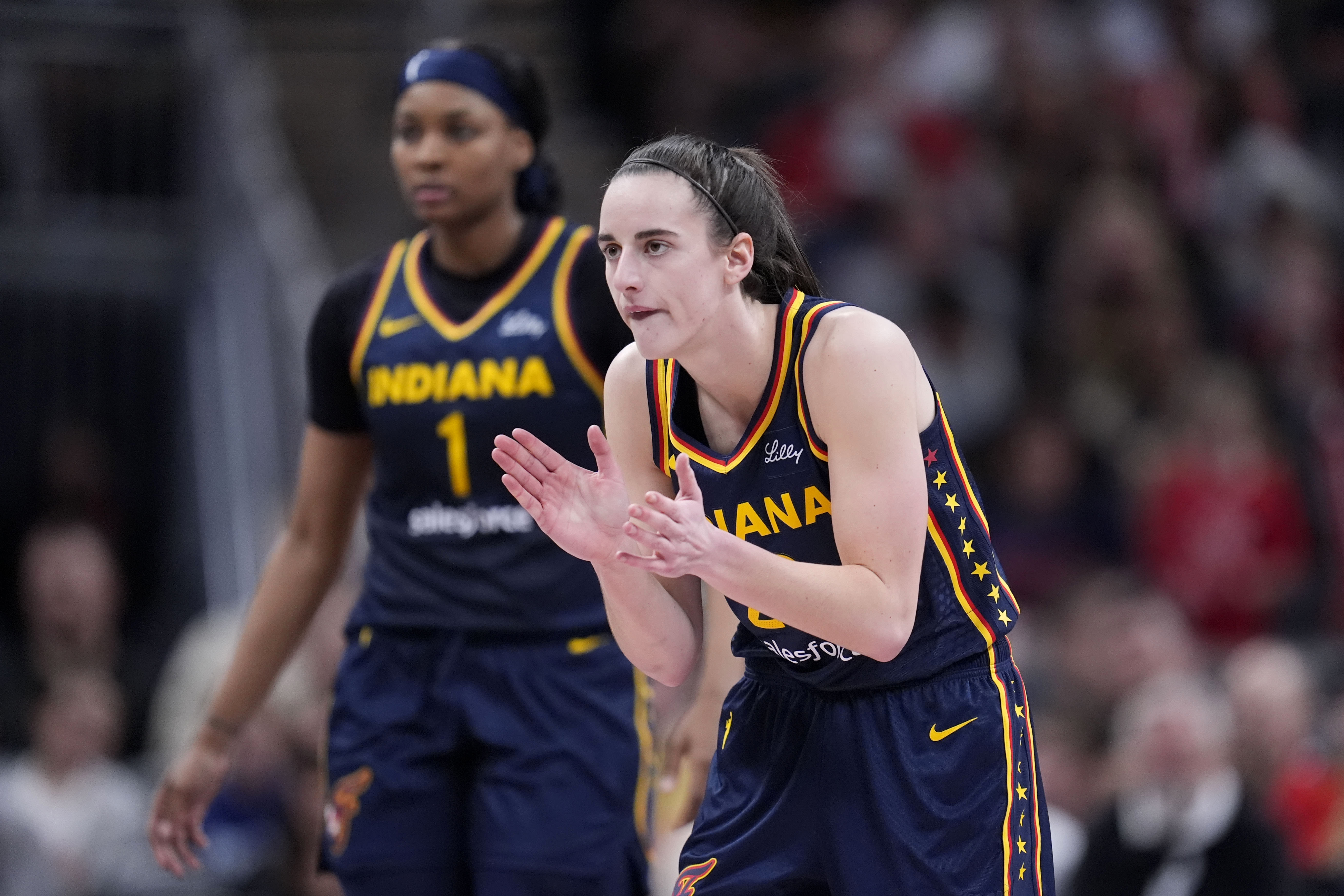 As Caitlin Clark makes her L.A. debut, Sparks plan to win over the WNBA's newest fans