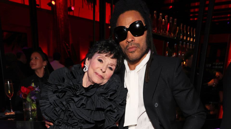 Rita Moreno tells a very charming story about meeting Lenny Kravitz