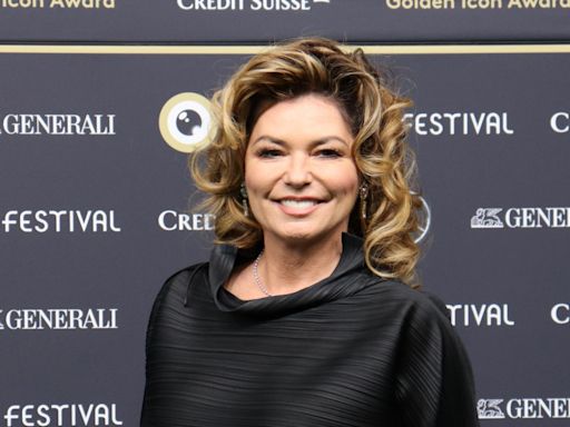 Shania Twain's Glastonbury invite 'feels surreal'