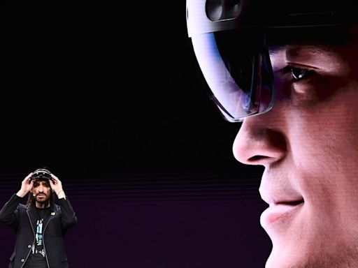 Microsoft faz demissão em massa em divisão de realidade virtual