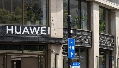 Huawei considering fee for inapp purchases as it surpasses iPhone in China