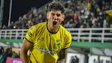 Quién es Santiago Ramos Mingo, el exjugador de Boca que no gritó el gol de Defensa y pasó por el Barcelona