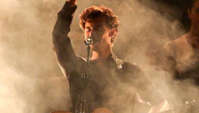 Shawn Mendes Debuts New Single 'Nobody Knows' Live at 2024 MTV VMAs in Intimate, Candlelit Performance