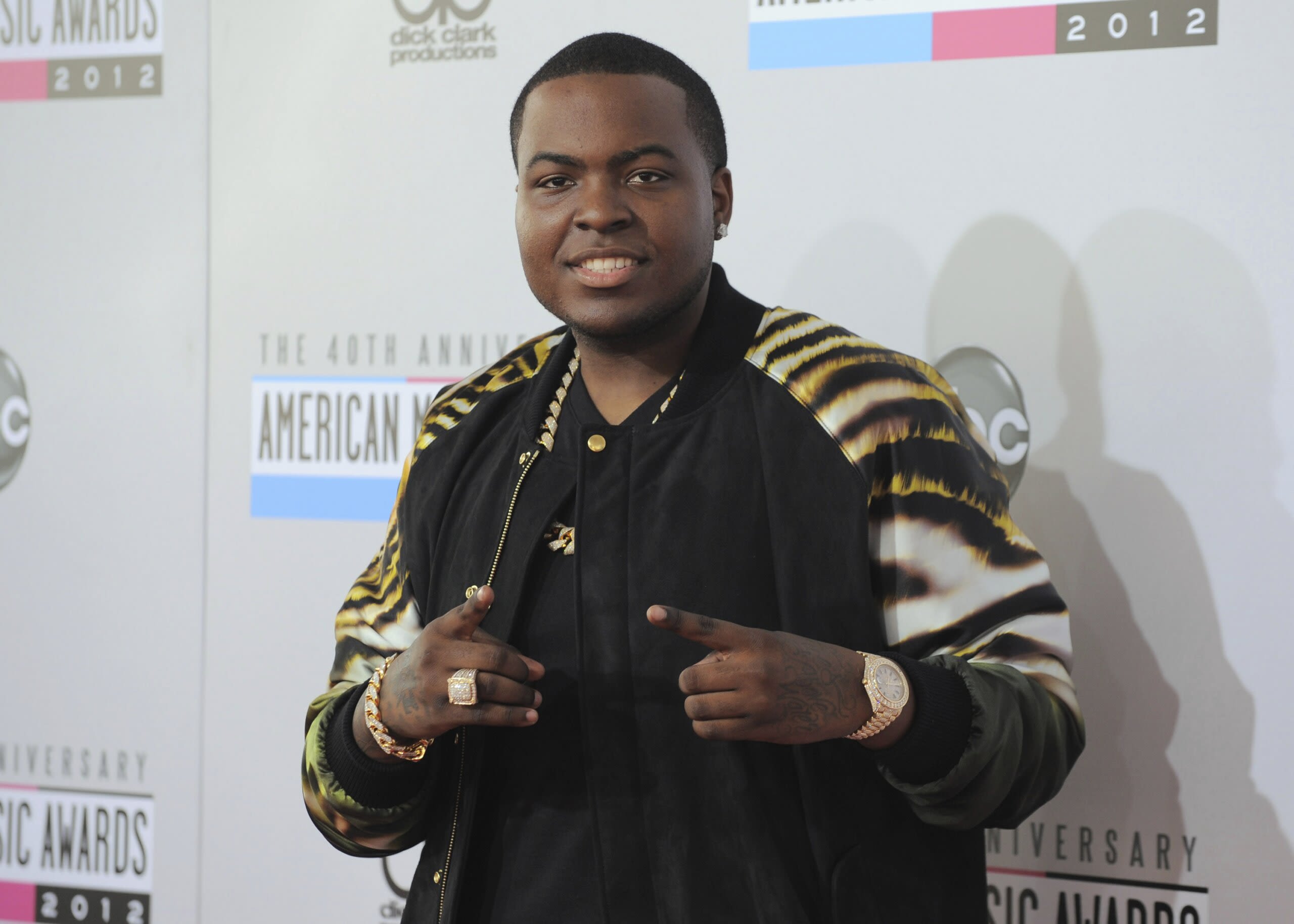 Rapper Sean Kingston arrested in California after SWAT raids his Florida home; charged with fraud - WTOP News